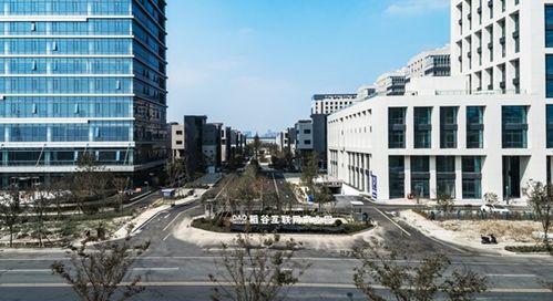格力中央空調(diào)服務(wù)步步高集團稻谷互聯(lián)網(wǎng)產(chǎn)業(yè)園，助力智慧工廠巡展